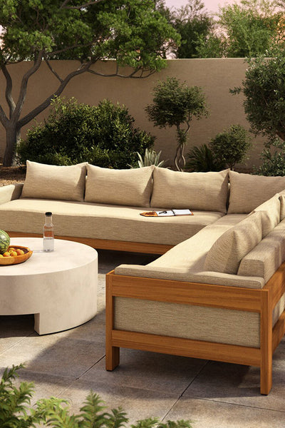collection picture for Outdoor Sofas & Sectionals 13