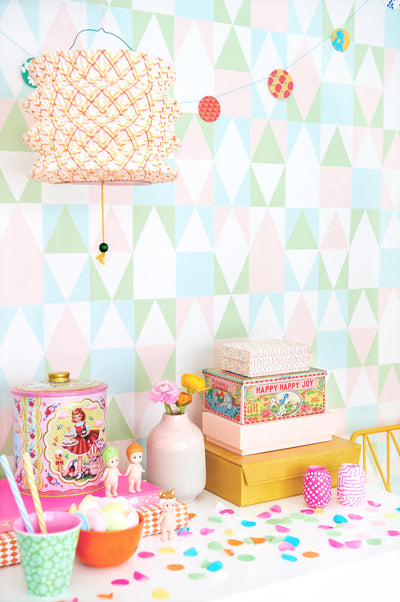 product image for Alice Candy Wallpaper by Majvillan 27