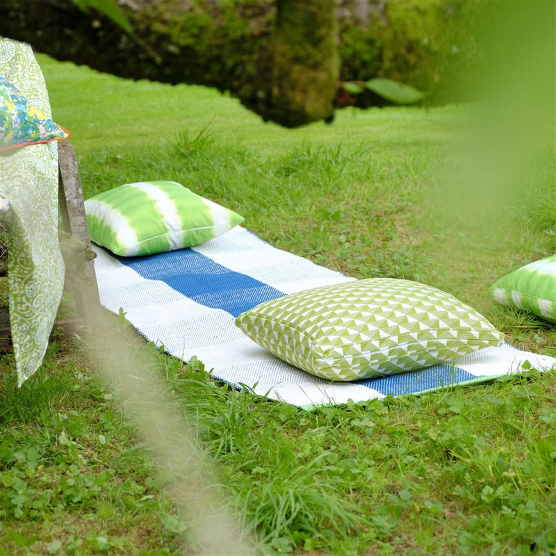 media image for outdoor saliya rug by designers guild rugdg0815 4 261