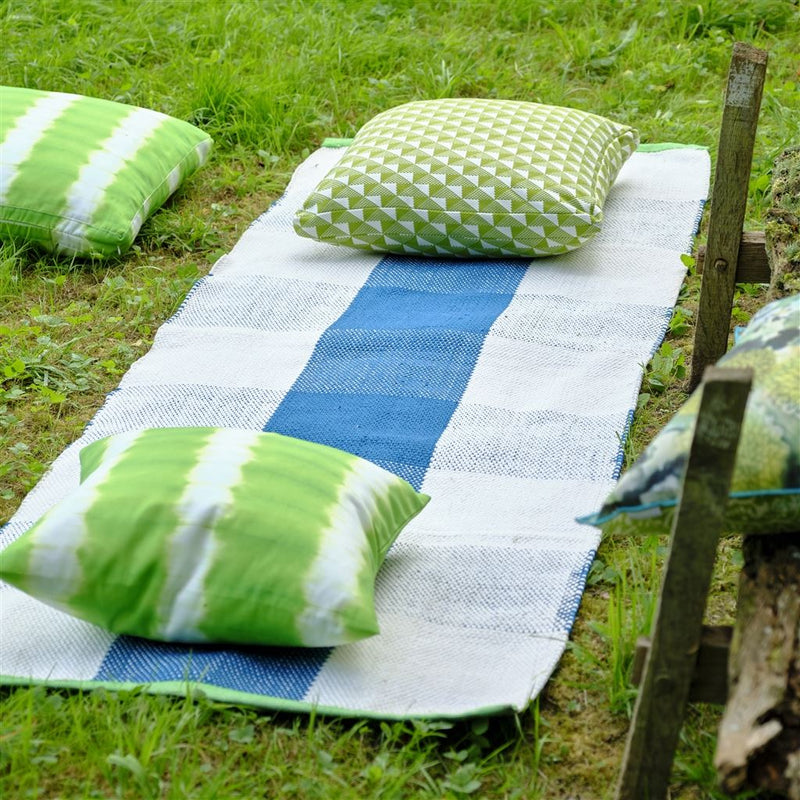 media image for outdoor saliya rug by designers guild rugdg0815 7 280