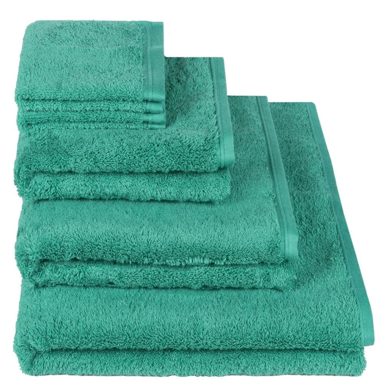 media image for Loweswater Antique Jade Organic Bath Mat By Designers Guildtowdg0833 15 263