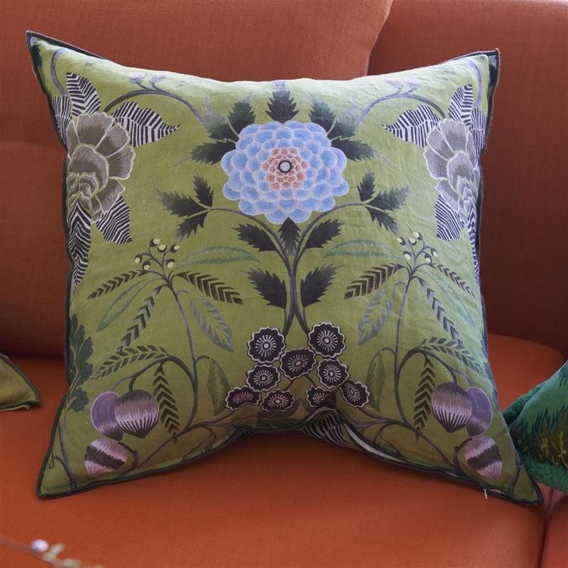 media image for Brocart Decoratif Linen Cushion By Designers Guild Ccdg1453 9 293