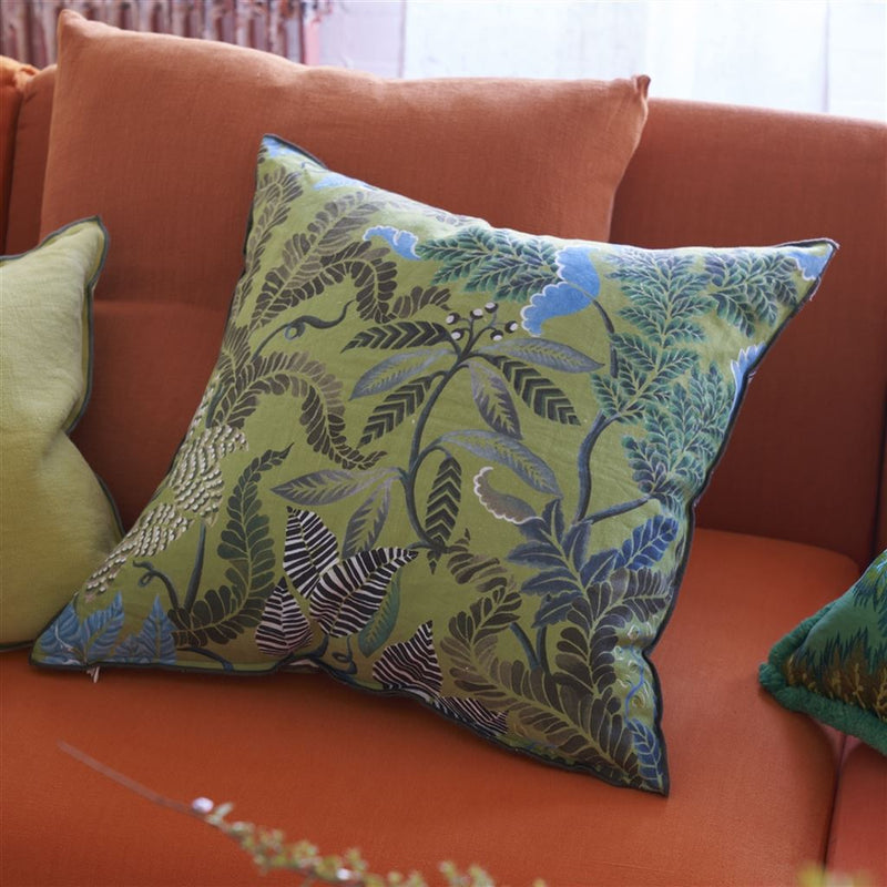 media image for Brocart Decoratif Linen Cushion By Designers Guild Ccdg1453 10 238