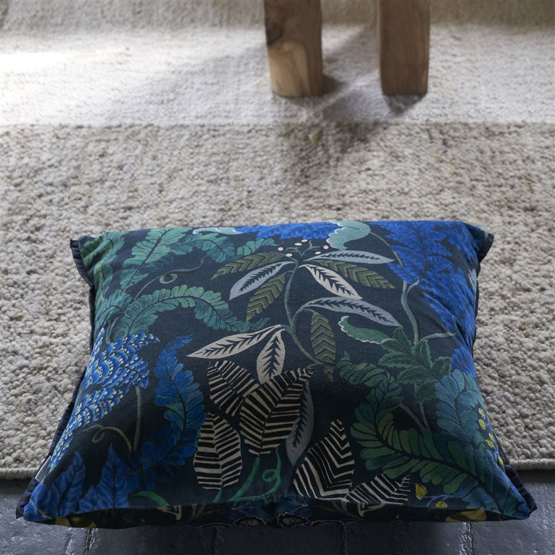 media image for Brocart Decoratif Velours Cushion By Designers Guild Ccdg1451 10 276