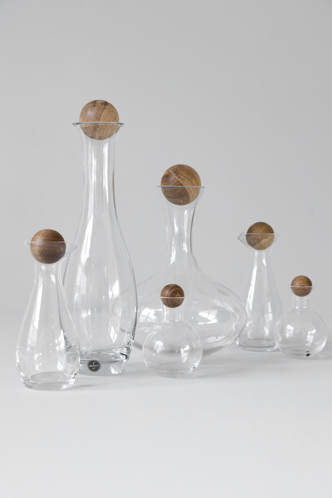 media image for Wine/Water Carafe with Oak Stopper 231