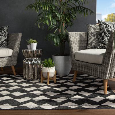 product image for Zemira Indoor/ Outdoor Geometric Black/ Cream Rug by Jaipur Living 36