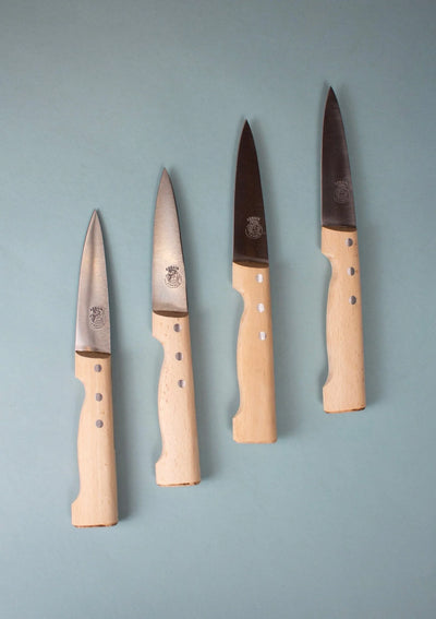 product image of au nain boucher set of 4 beech wood steak knives with leather pouch 1 570