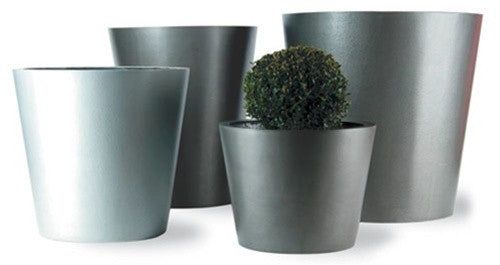 media image for Geo Round Planter design by Capital Garden Products 244