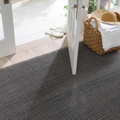 product image for herringbone black ivory indoor outdoor rug by annie selke da971 1014 2 72