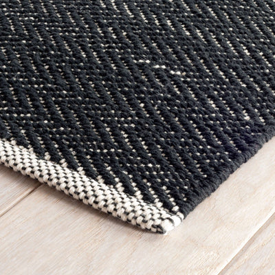 product image for herringbone black woven cotton rug by annie selke da970 1014 4 95