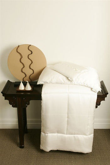 product image for Cotton Covered Comforter - Various Sizes design by Kumi Kookoon 70