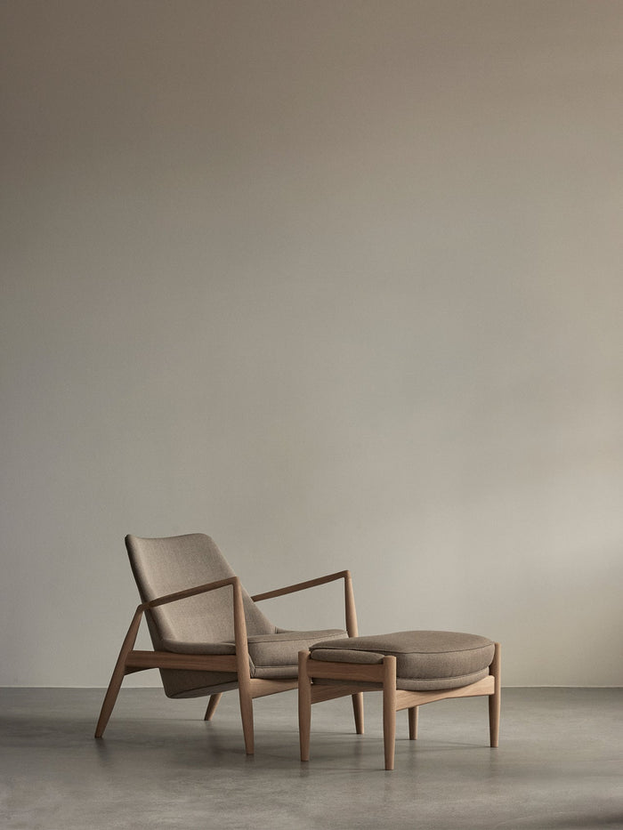 media image for The Seal Lounge Chair New Audo Copenhagen 1225005 000000Zz 42 223