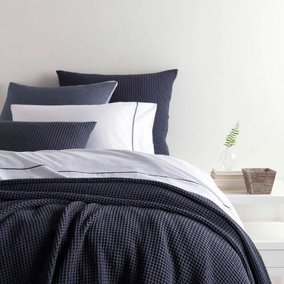 product image of bubble blue matelasse coverlet by annie selke pc1539 k 1 592