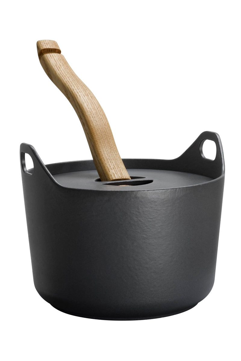 media image for Sarpaneva Cast Iron Casserole Pot design by Timo Sarpaneva for Iittala 219