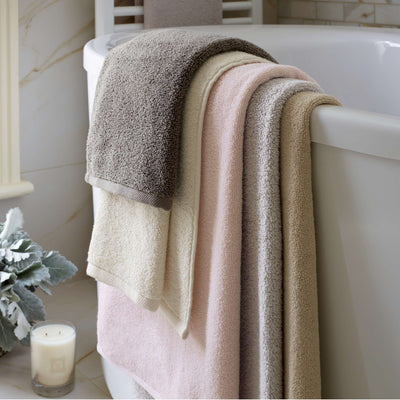 product image for signature ivory towel by annie selke sivbm 3 35
