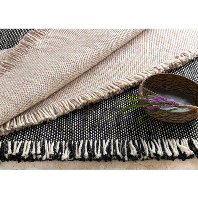 product image for Azalea Indoor/Outdoor Pet Yarn Black Rug Styleshot Image 11