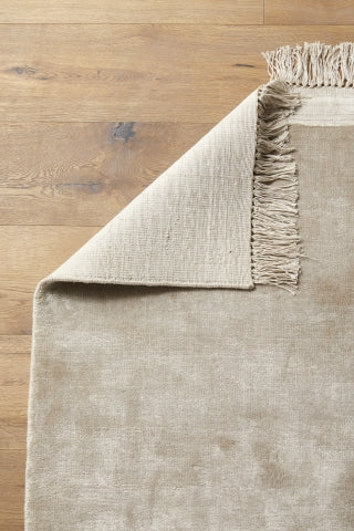media image for filuca shiny beige carpet with fringe 2 258