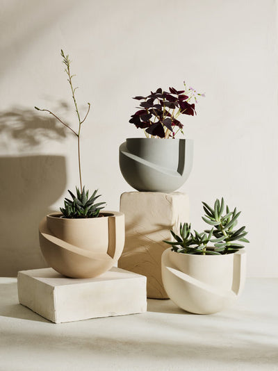 product image for vayu ceramic tabletop planter in snow design by light and ladder 9 50