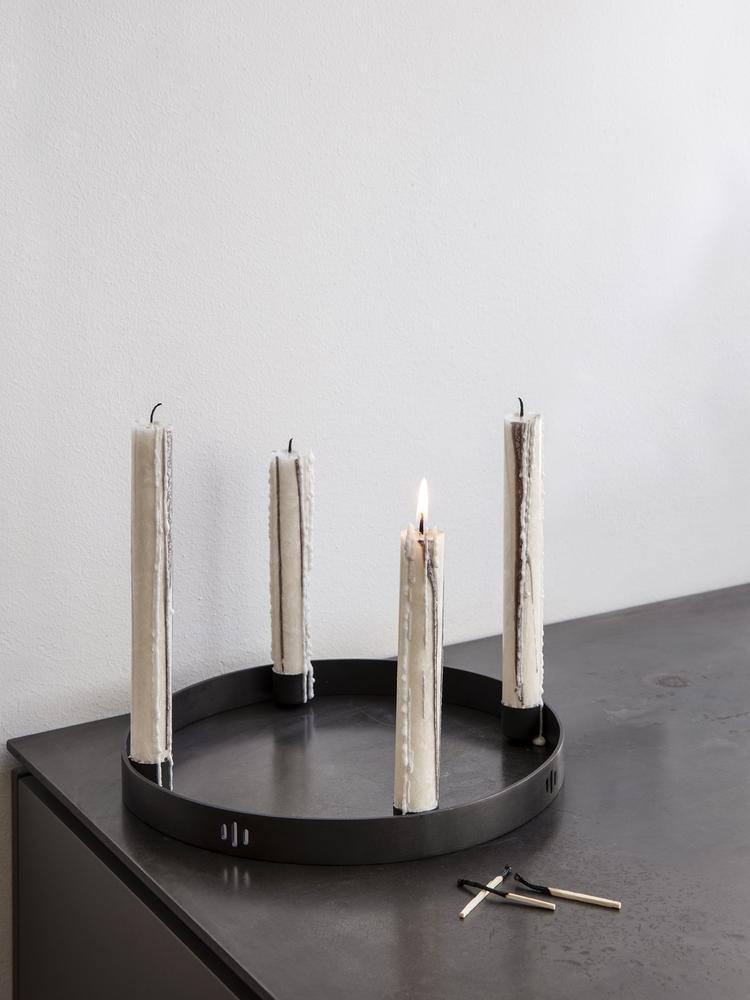 media image for Minimalist Candle Holder Circle in Black Brass 230