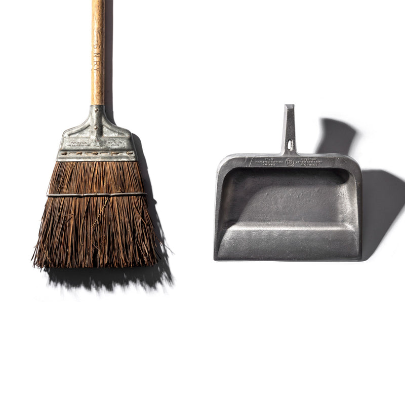 media image for aluminium dustpan design by puebco 2 251
