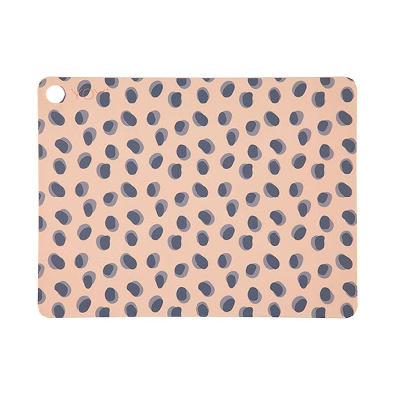 media image for set of 2 placemats in leopard dots by oyoy 1 20