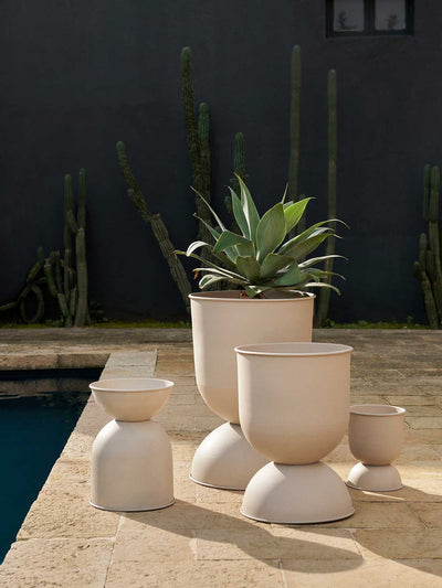 product image for Hourglass Plant Pot - Large - Cashmere Room1 14