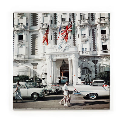 product image of carlton hotel by slim aarons by bd art studio 236291 001 1 585