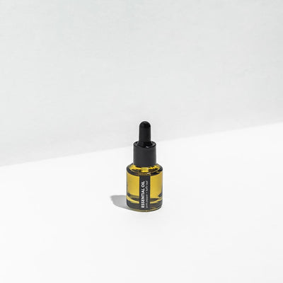 product image of PINK PEPPER + KAFFIR LEAF ESSENTIAL OIL 568