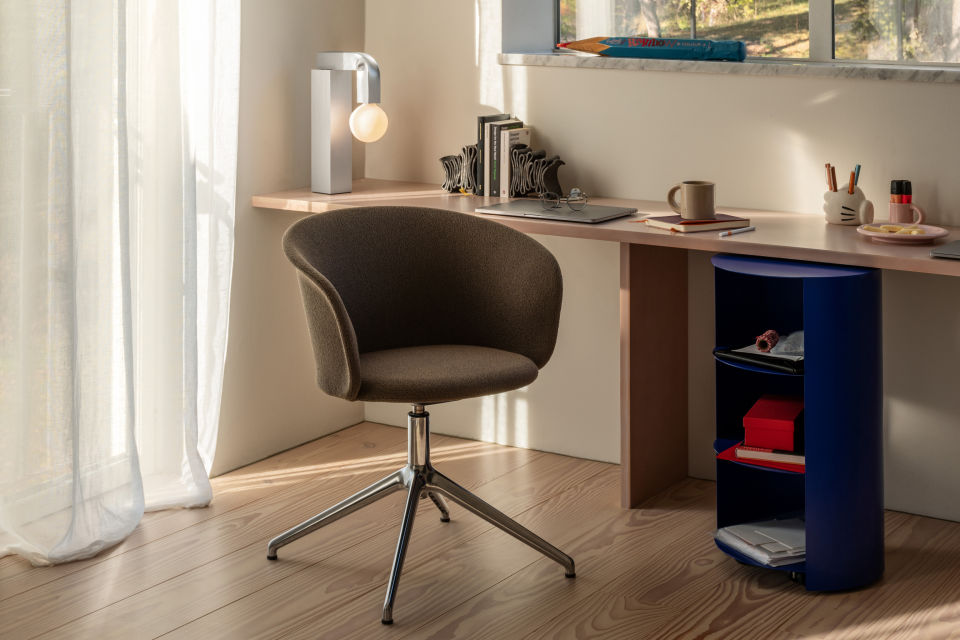 Knuckle table lamp on sale