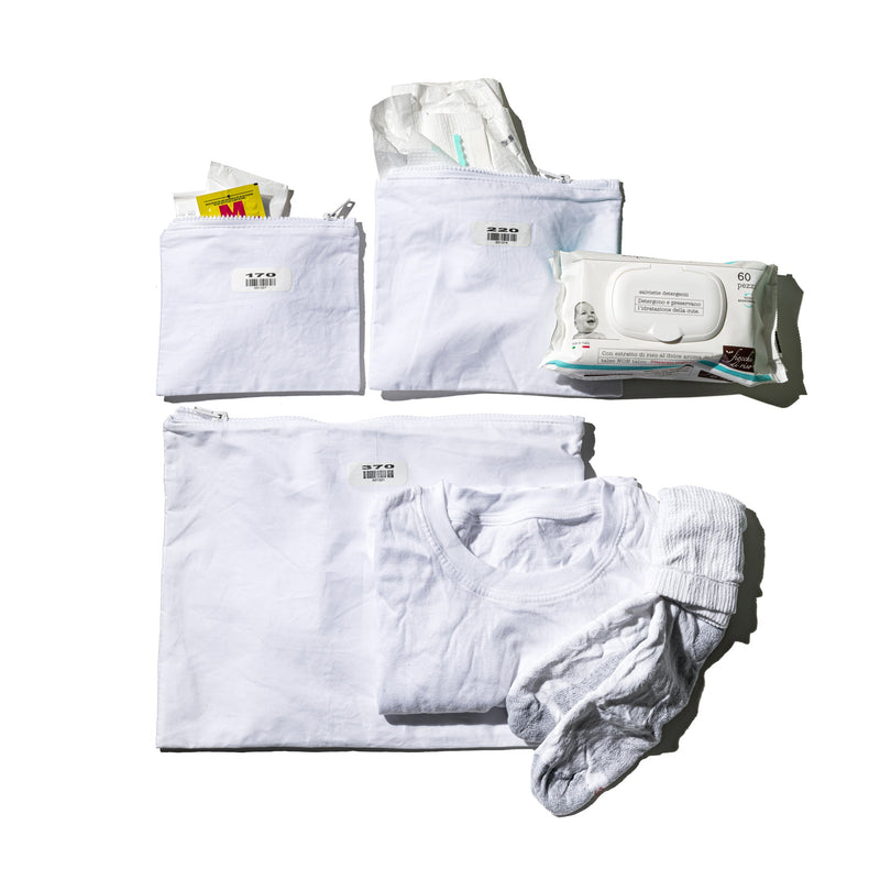 media image for plain pouch 370 design by puebco 2 223