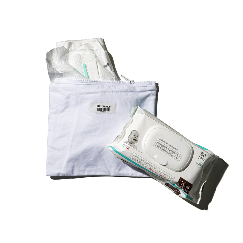 media image for plain pouch 220 design by puebco 1 211