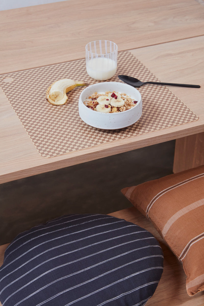 media image for hagi bowl medium white light brown 3 210