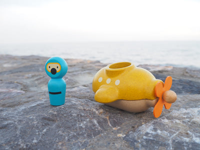 product image for submarine submarine by plan toys 3 22