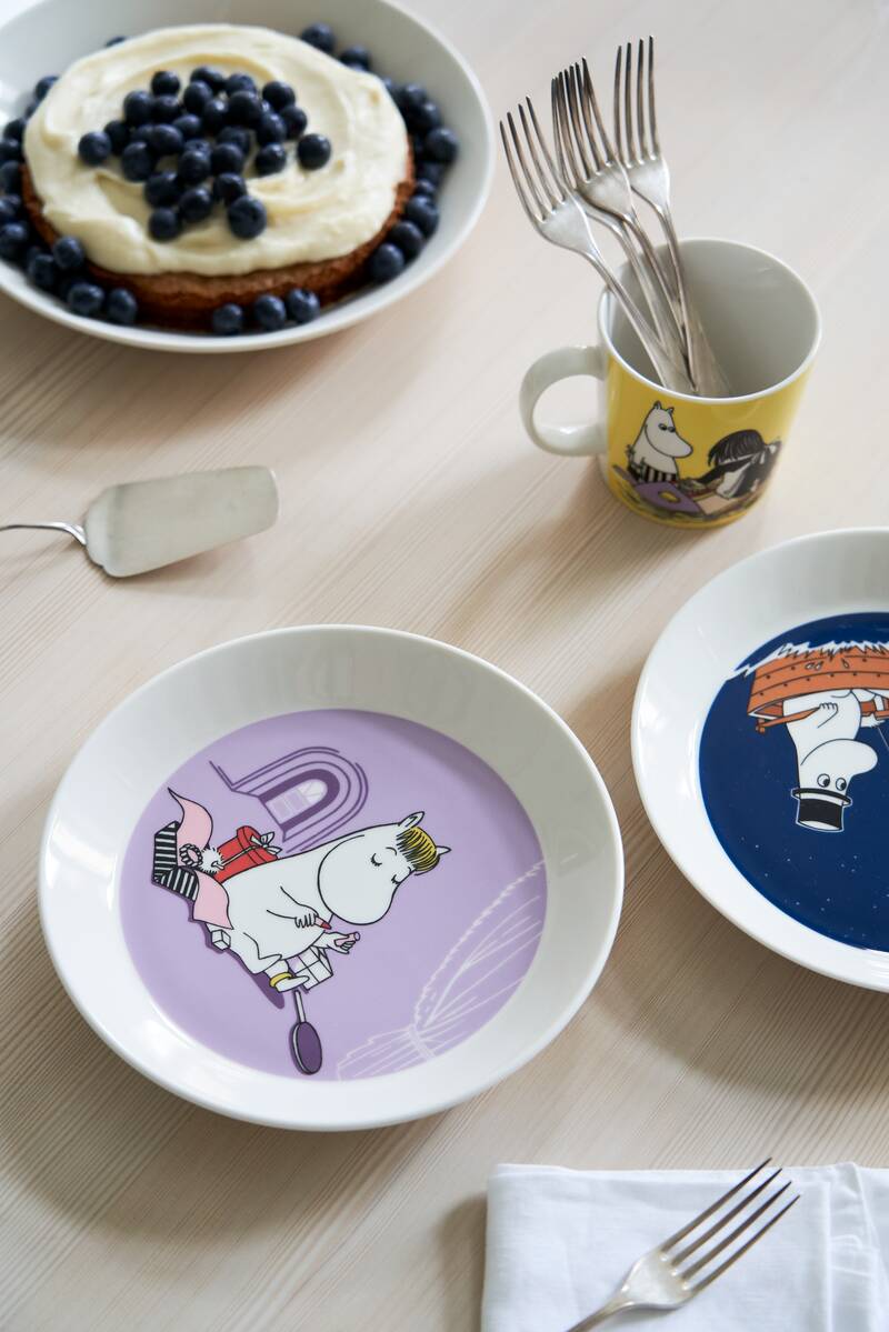 media image for moomin dining plates by new arabia 1019833 75 244