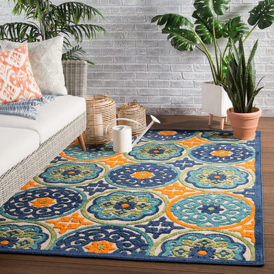 product image for Tela Indoor/ Outdoor Medallion Multicolor Area Rug 47