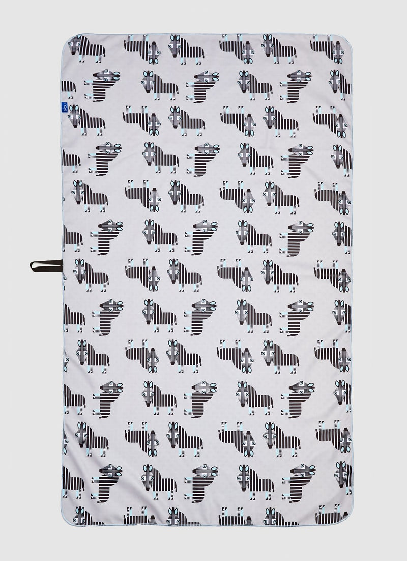media image for zebras microfiber towel 1 237