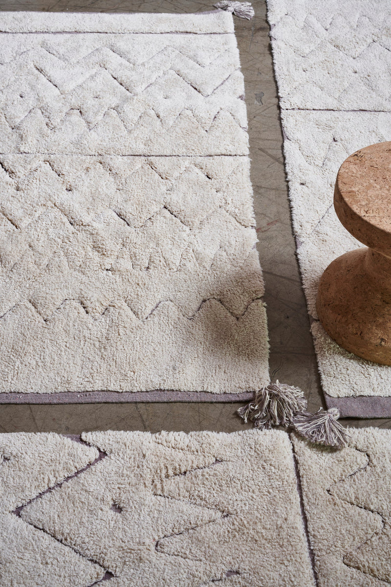media image for rugcycled azteca washable rug by lorena canals c ruc azt xs 27 281
