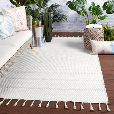product image for Encanto Indoor/Outdoor Solid White & Light Grey Rug by Jaipur Living 95
