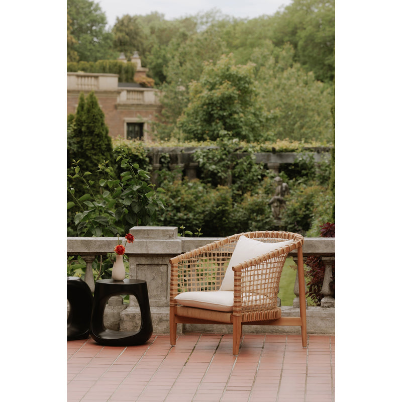 media image for kuna outdoor lounge chair 1 6 285
