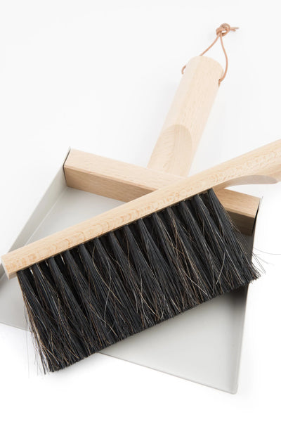product image for andree jardin mr and mrs clynk grey dustpan brush coffret gift set 2 45