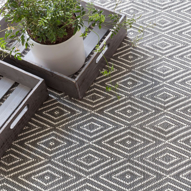 media image for diamond graphite ivory indoor outdoor rug by annie selke rdb256 1014 3 285
