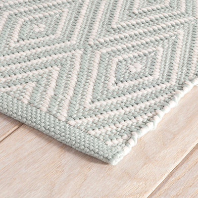 product image for diamond light blue ivory indoor outdoor rug by annie selke rdb163 1014 4 33