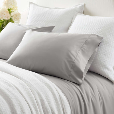 product image for diamond white matelasse sham by annie selke m15wse 4 57