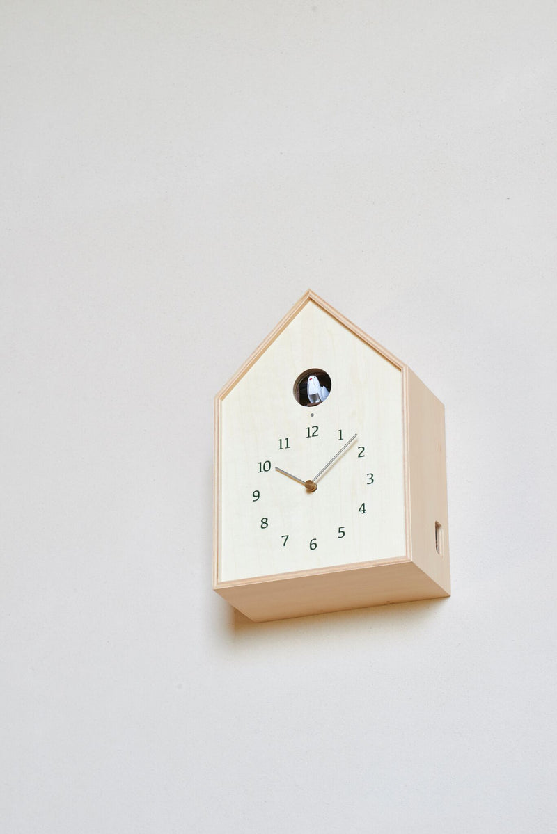 media image for birdhouse clock design by lemnos 5 256