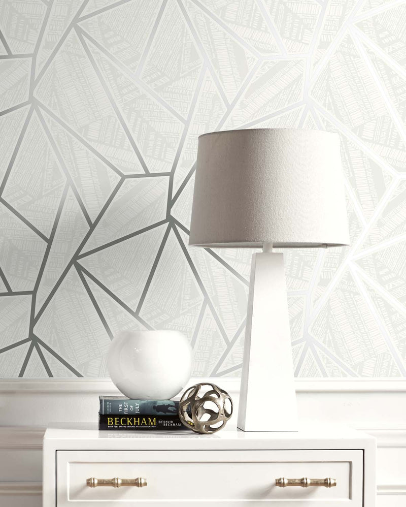 media image for Metro Vector Metallic Silver & Morning Fog from the Etten Geometric Collection by Seabrook 222