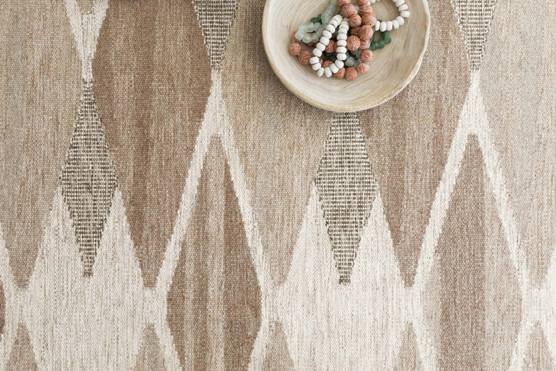 media image for Evelina Rug in Taupe & Bark by Loloi 281