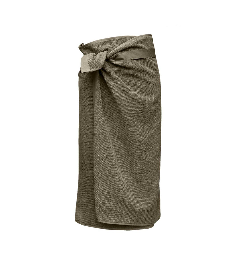 media image for everyday bath towel in multiple colors design by the organic company 4 20