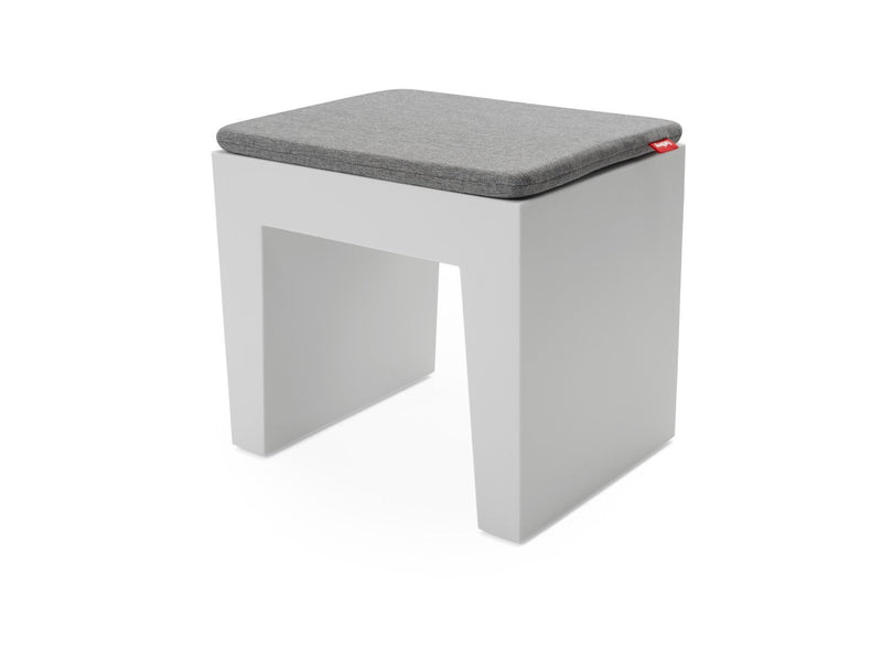 media image for concrete seat pillow by fatboy con pil mst 9 259
