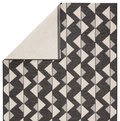product image for Zemira Indoor/ Outdoor Geometric Black/ Cream Rug by Jaipur Living 75