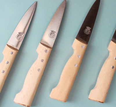 product image for au nain boucher set of 4 beech wood steak knives with leather pouch 2 88